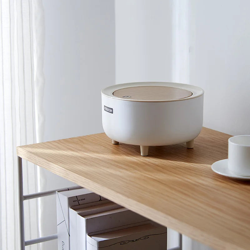 Mini table trash can