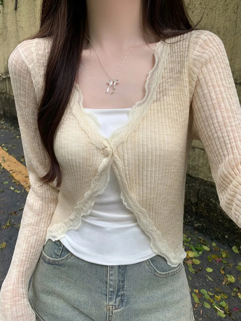 Lace Trim Crop Cardigan – Stylish & Comfortable for Everyday Looks