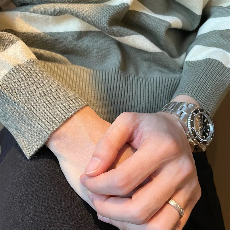 Men’s sweater with lapels – striped and comfortable