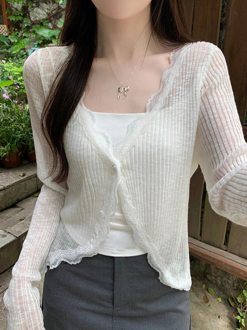 Lace Trim Crop Cardigan – Stylish & Comfortable for Everyday Looks