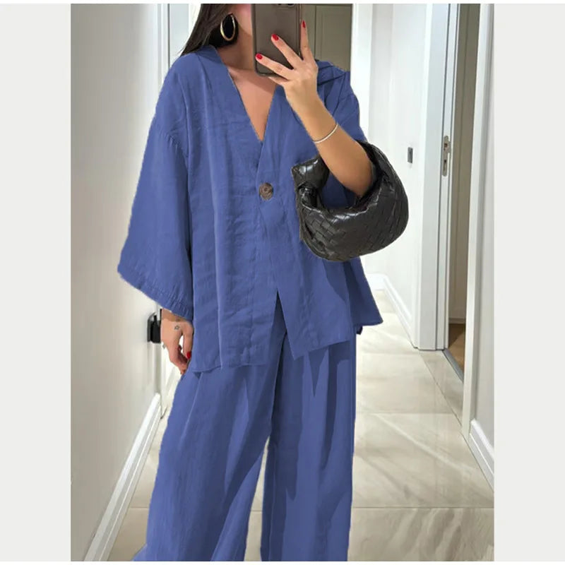 Elegante women's set – wide-leg pants made from linen-cotton blend and simple long-sleeve top